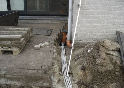 Verlichting : kabels via de verluchting