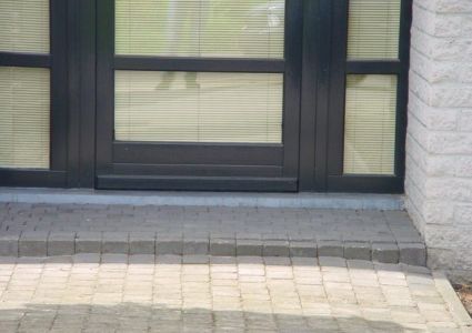 Golvende struikeltrede